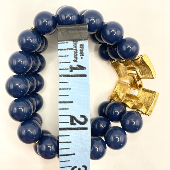 Monet Signed Vintage Navy Blue 3 Row Bead Bracelet Gold Tone Clasp - Picture 4 of 10